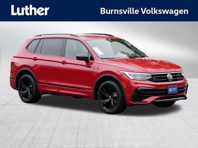 2024 Volkswagen Tiguan SE R-Line Black