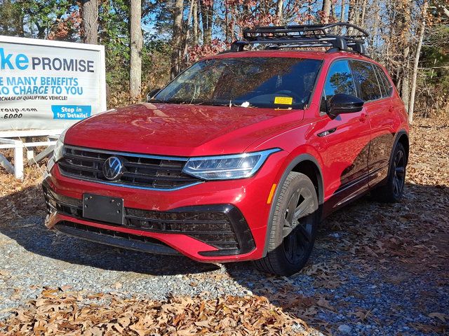 2024 Volkswagen Tiguan SE R-Line Black