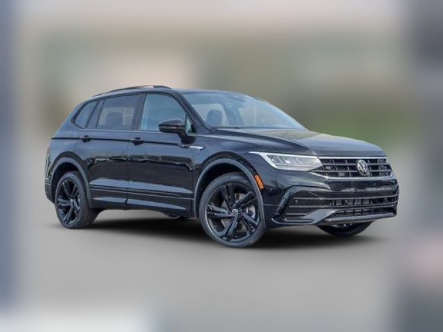 2024 Volkswagen Tiguan SE R-Line Black