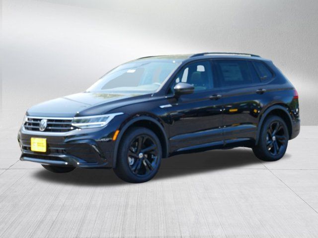 2024 Volkswagen Tiguan SE R-Line Black