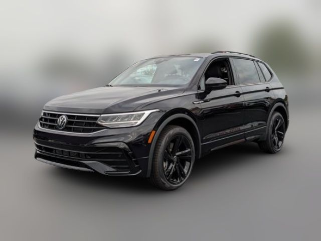 2024 Volkswagen Tiguan SE R-Line Black