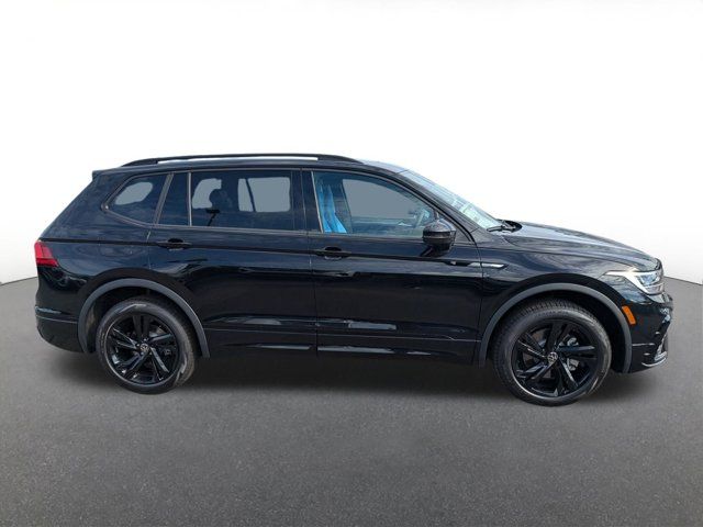 2024 Volkswagen Tiguan/Taos SE R-Line Black