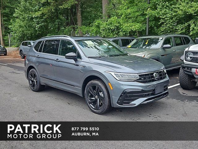 2024 Volkswagen Tiguan SE R-Line Black