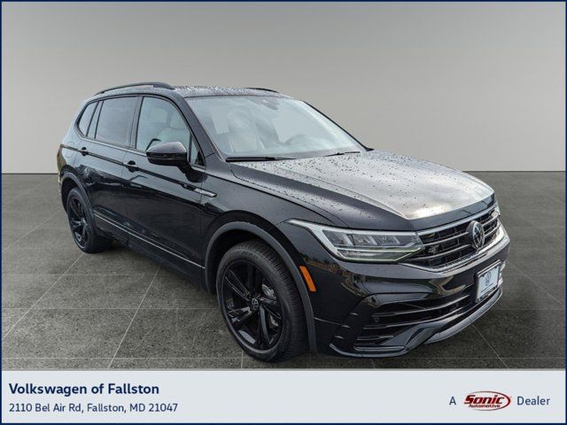 2024 Volkswagen Tiguan SE R-Line Black