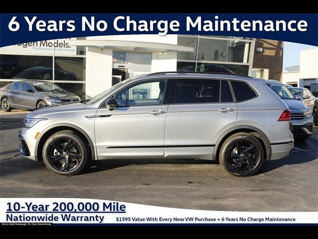 2024 Volkswagen Tiguan SE R-Line Black