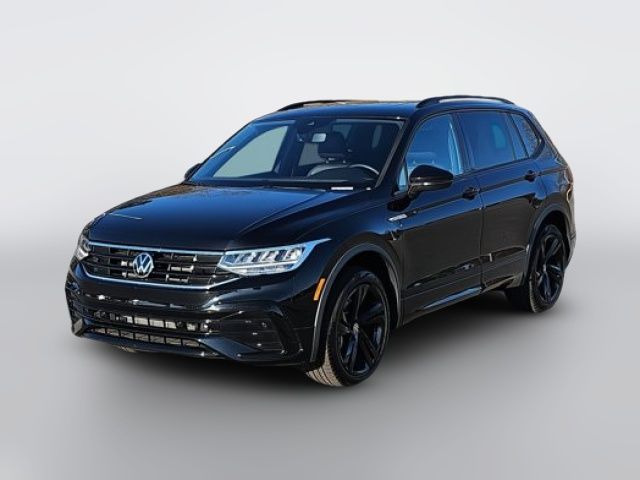 2024 Volkswagen Tiguan SE R-Line Black