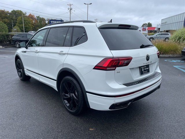 2024 Volkswagen Tiguan SE R-Line Black