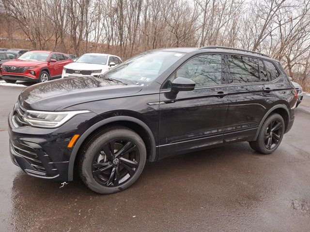 2024 Volkswagen Tiguan SE R-Line Black