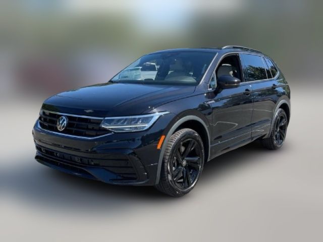 2024 Volkswagen Tiguan SE R-Line Black