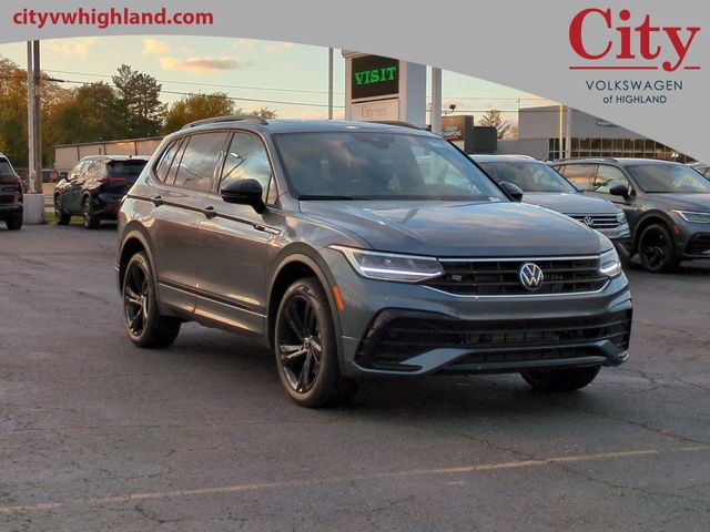 2024 Volkswagen Tiguan SE R-Line Black