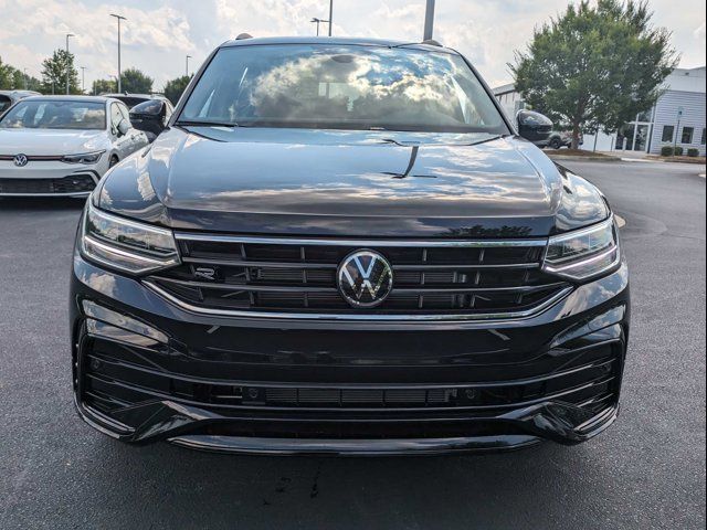 2024 Volkswagen Tiguan SE R-Line Black