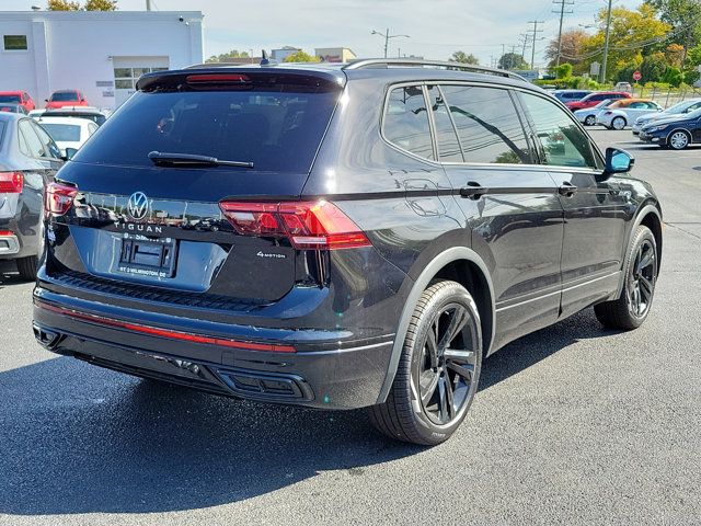 2024 Volkswagen Tiguan SE R-Line Black