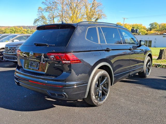 2024 Volkswagen Tiguan/Taos SE R-Line Black