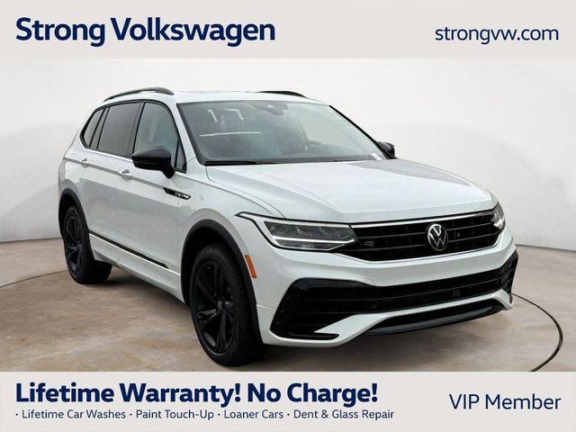 2024 Volkswagen Tiguan SE R-Line Black