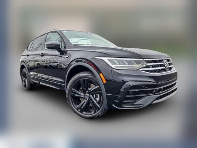 2024 Volkswagen Tiguan SE R-Line Black