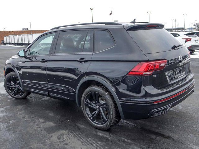 2024 Volkswagen Tiguan SE R-Line Black