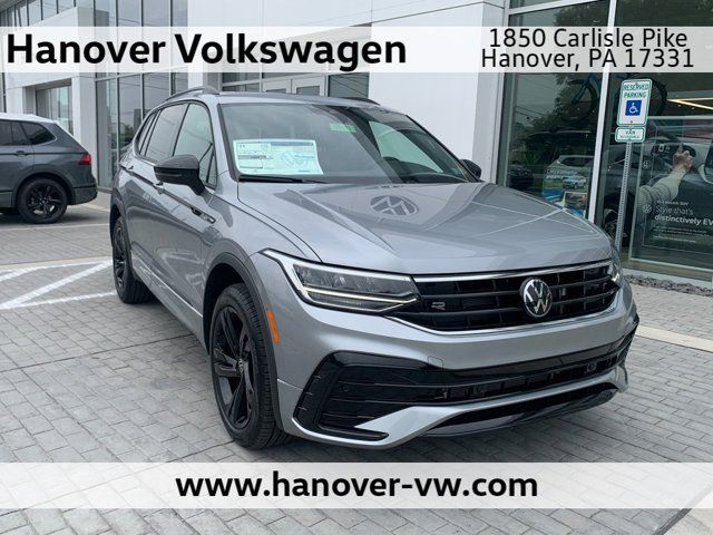 2024 Volkswagen Tiguan SE R-Line Black