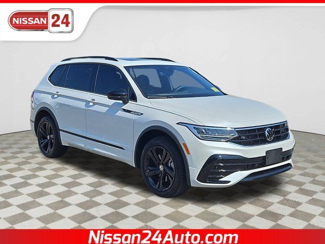 2024 Volkswagen Tiguan SE R-Line Black