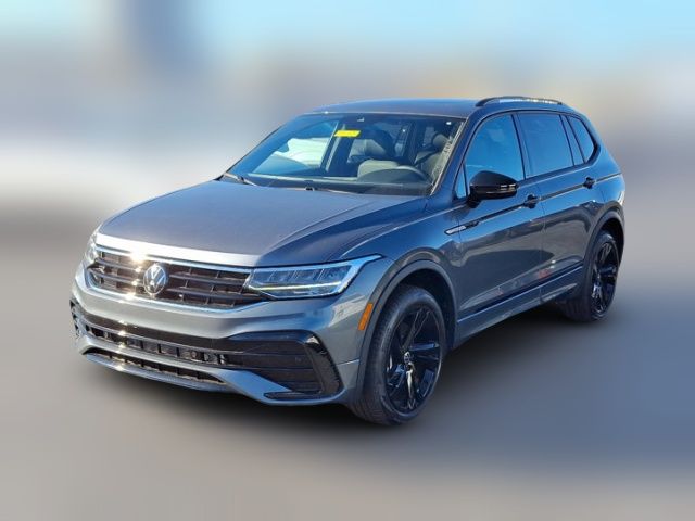 2024 Volkswagen Tiguan SE R-Line Black