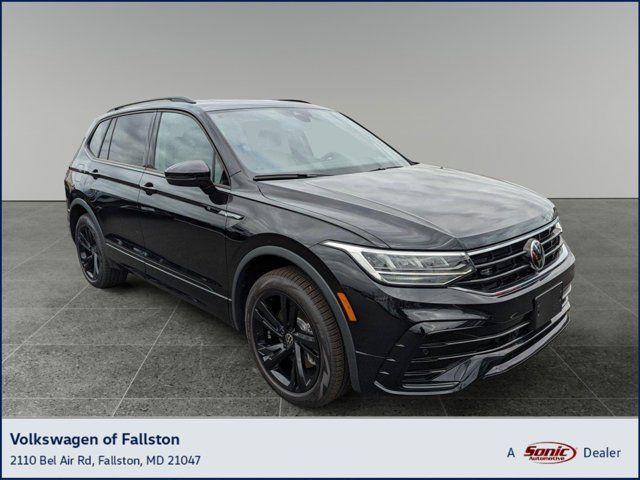 2024 Volkswagen Tiguan SE R-Line Black