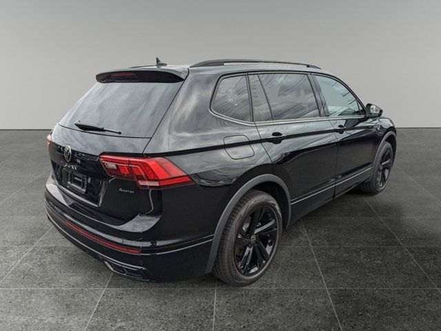 2024 Volkswagen Tiguan SE R-Line Black