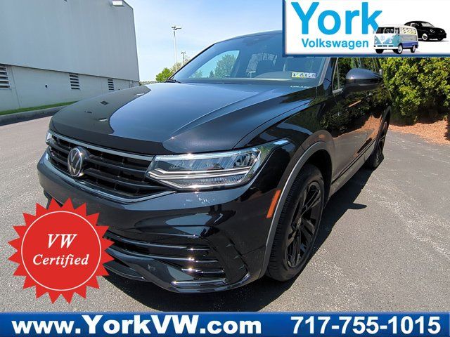2024 Volkswagen Tiguan SE R-Line Black