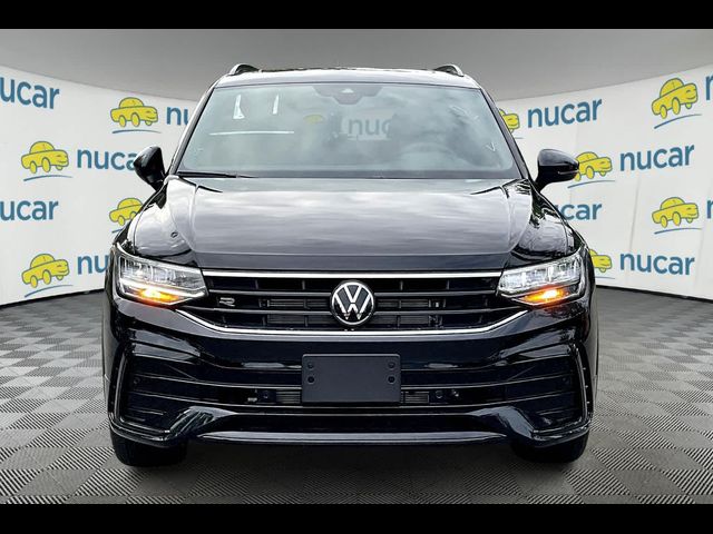 2024 Volkswagen Tiguan SE R-Line Black