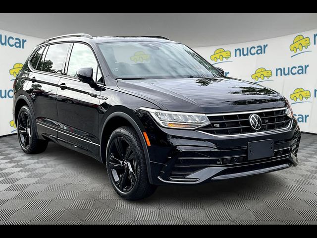 2024 Volkswagen Tiguan SE R-Line Black