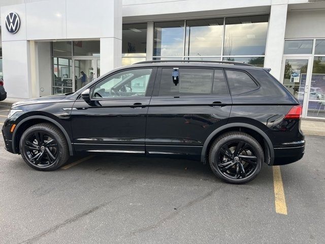 2024 Volkswagen Tiguan SE R-Line Black