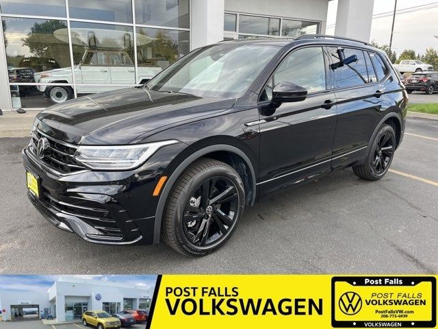 2024 Volkswagen Tiguan SE R-Line Black