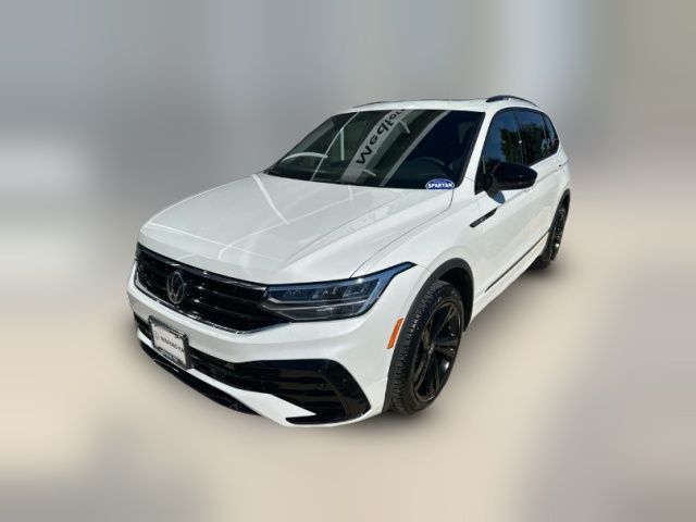 2024 Volkswagen Tiguan/Taos SE R-Line Black