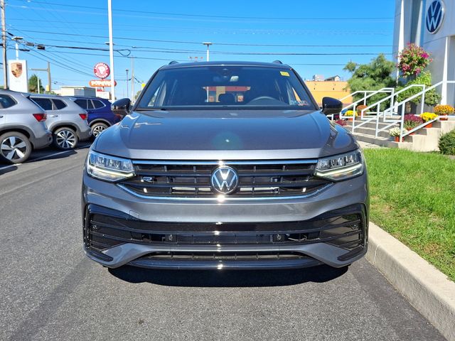 2024 Volkswagen Tiguan/Taos SE R-Line Black