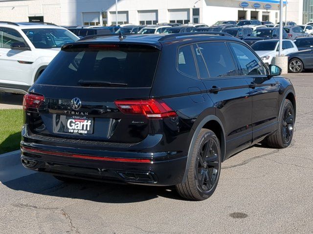 2024 Volkswagen Tiguan/Taos SE R-Line Black