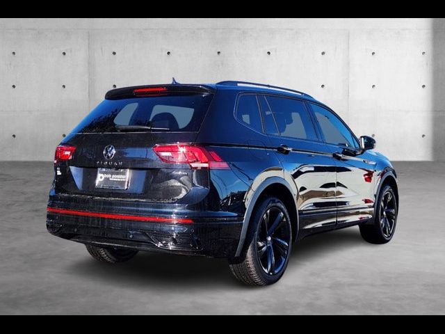 2024 Volkswagen Tiguan SE R-Line Black