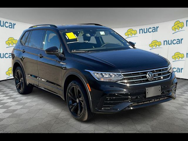 2024 Volkswagen Tiguan SE R-Line Black