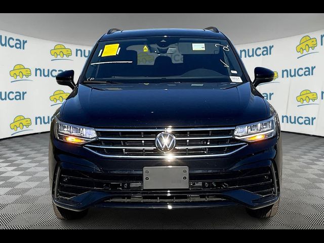 2024 Volkswagen Tiguan SE R-Line Black