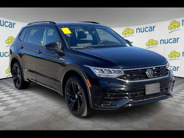 2024 Volkswagen Tiguan SE R-Line Black