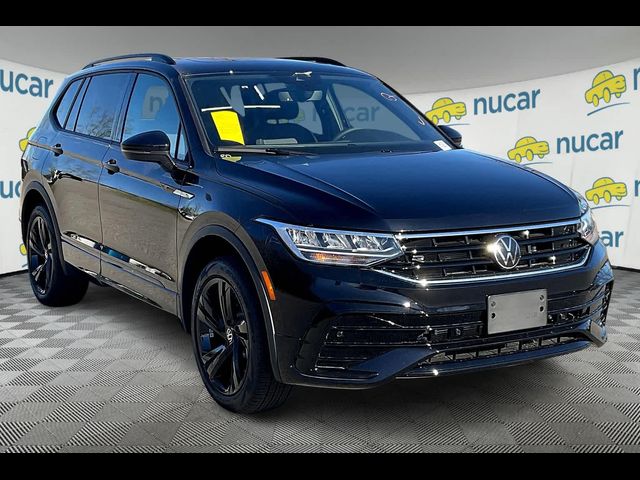 2024 Volkswagen Tiguan SE R-Line Black