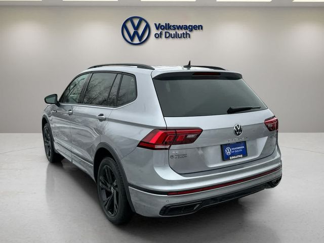 2024 Volkswagen Tiguan SE R-Line Black