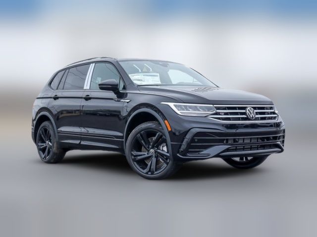 2024 Volkswagen Tiguan SE R-Line Black