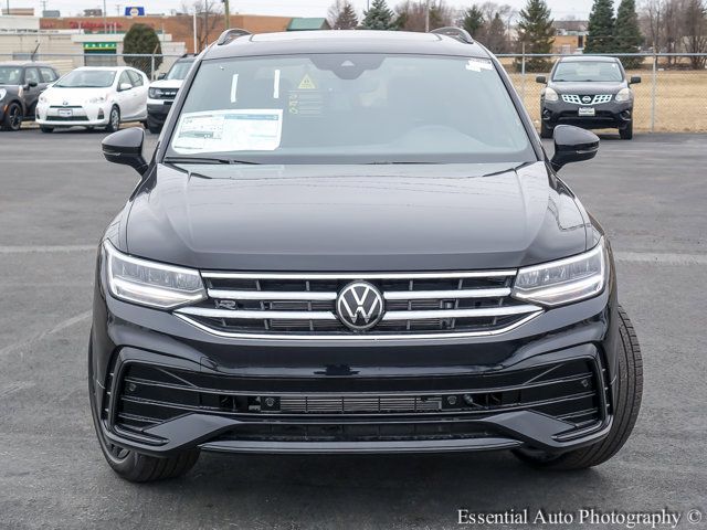 2024 Volkswagen Tiguan SE R-Line Black