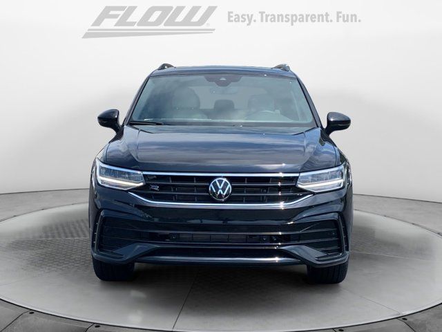 2024 Volkswagen Tiguan SE R-Line Black