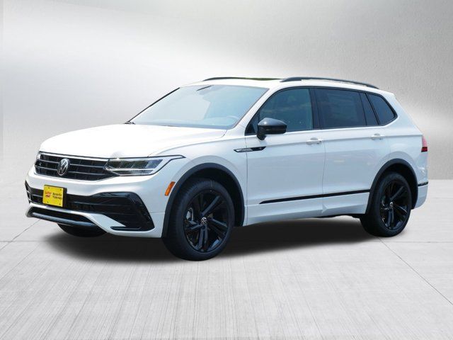 2024 Volkswagen Tiguan SE R-Line Black