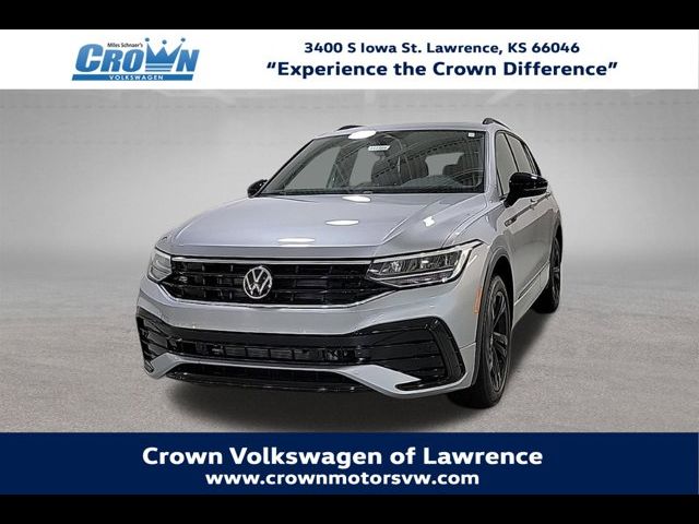 2024 Volkswagen Tiguan SE R-Line Black