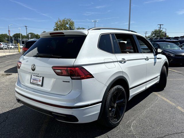 2024 Volkswagen Tiguan SE R-Line Black