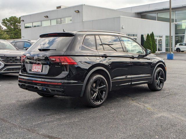 2024 Volkswagen Tiguan/Taos SE R-Line Black