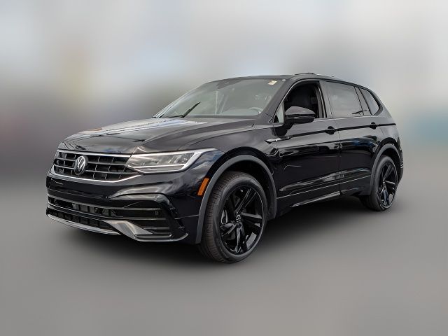 2024 Volkswagen Tiguan/Taos SE R-Line Black