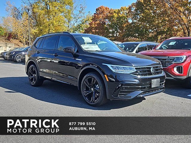 2024 Volkswagen Tiguan SE R-Line Black