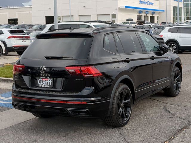 2024 Volkswagen Tiguan/Taos SE R-Line Black