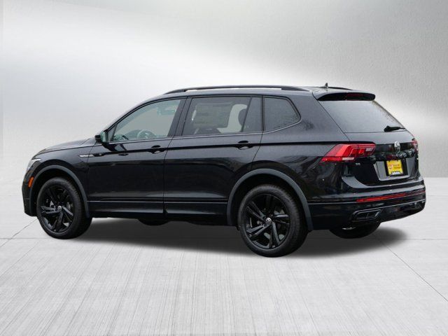 2024 Volkswagen Tiguan/Taos SE R-Line Black